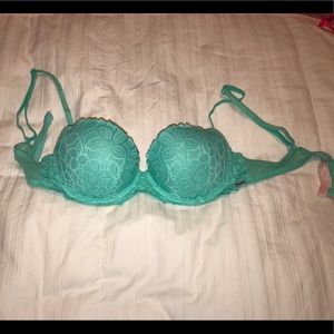 Victoria’s Secret bra